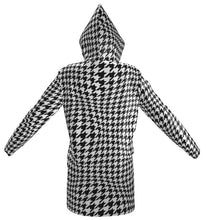 Load image into Gallery viewer, Distorted Houndstooth Slicker
